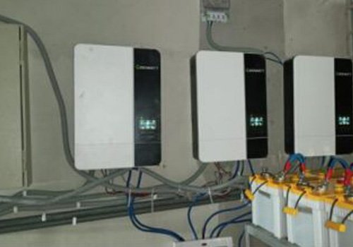 three growatt off grid inverters in parallel
