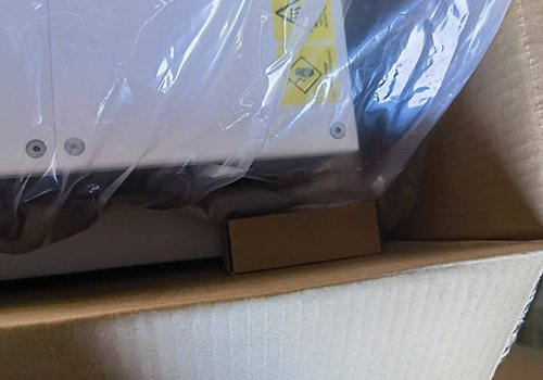 packing info of the 6kw hybrid solar inverter