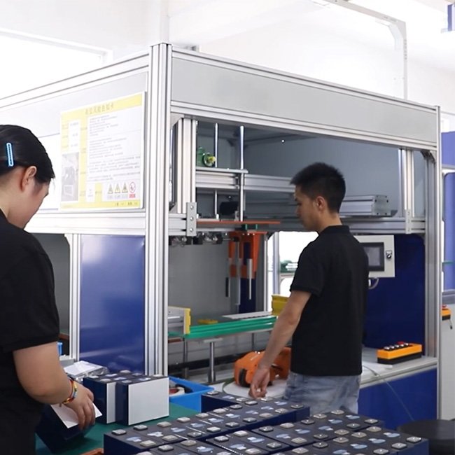 lithium battery assembly