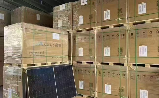JA-painéis solares enviando para a Nigéria da HBOWA