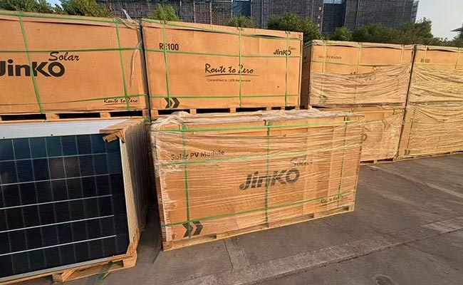 Jinko-730W-painéis solares-envio para a América da HBOWA