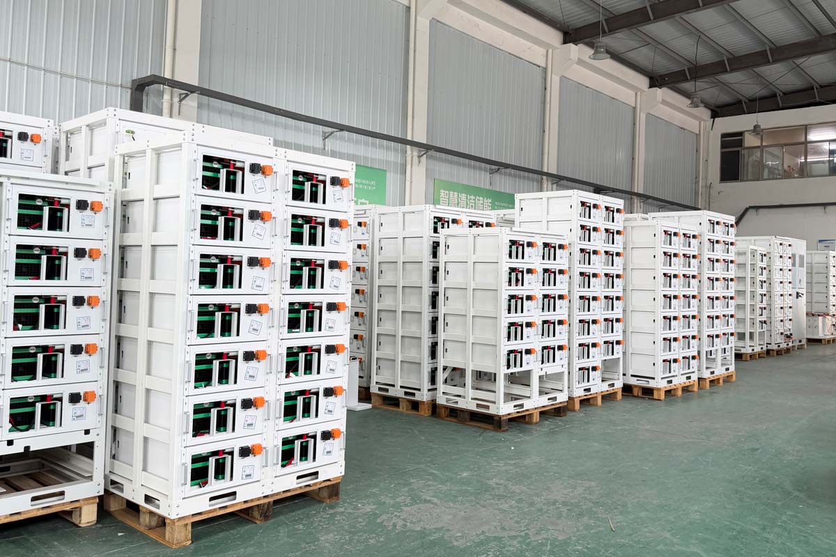 HBOWA-Batteries-for-Commercial-vs.-Residential-Use
