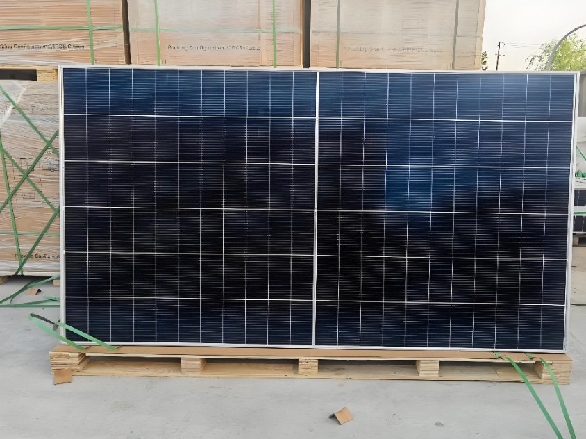 how-many-solar-panels-are-need-for-1MW-energy-power