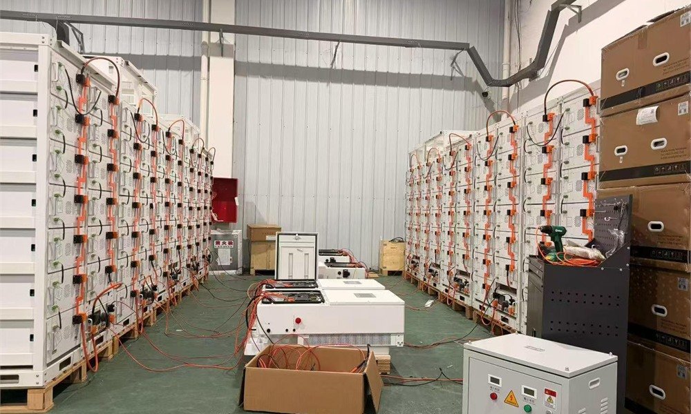 250kW Solis 1.3MWh battery storage system Thailand