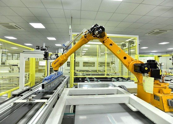 solar-panel-robotic-assembly