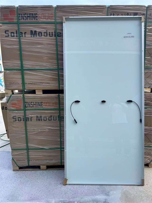 how many 610w solar panels fit in 40ft container